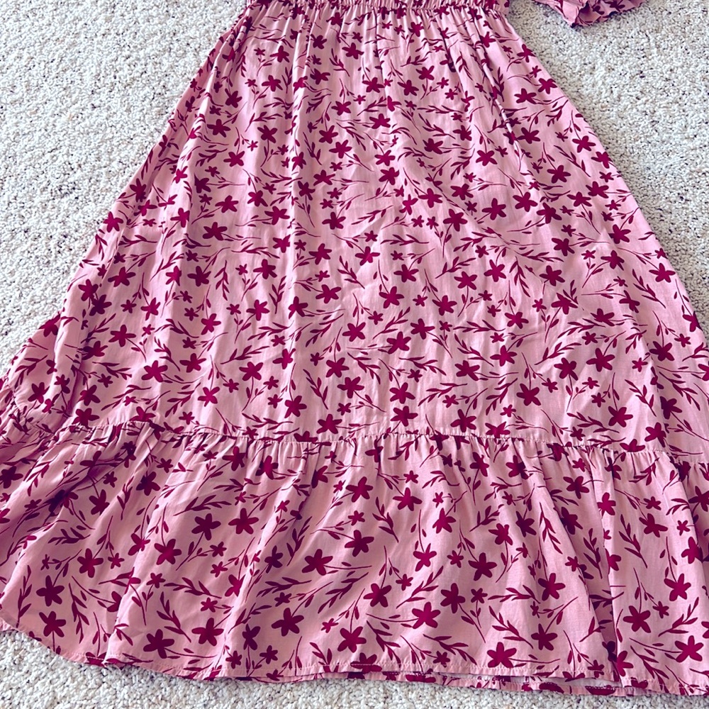 Dress(size s) - Picture 7 of 8